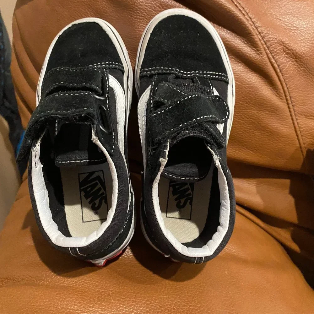 Vans Kids Old Skool V Black/White Kids Size 11 - Picture 6 of 9